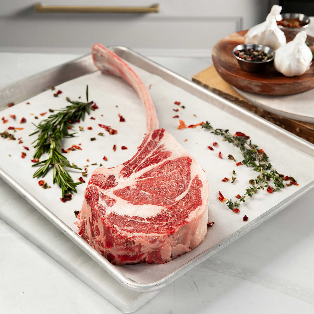 Rastelli Fresh Tomahawk Steaks, 38 oz, 9.5 lbs | Costco