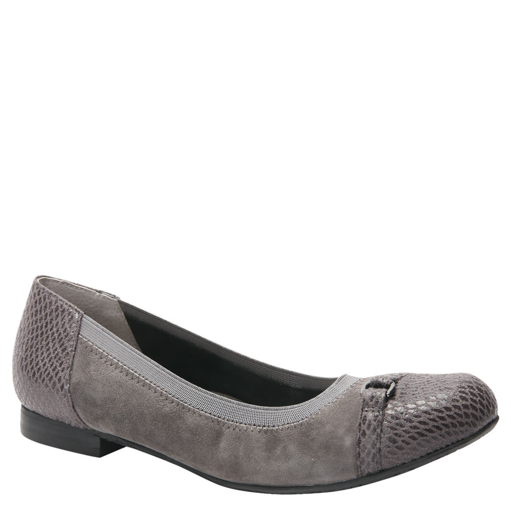 Ros hommerson cap hot sale toe flat