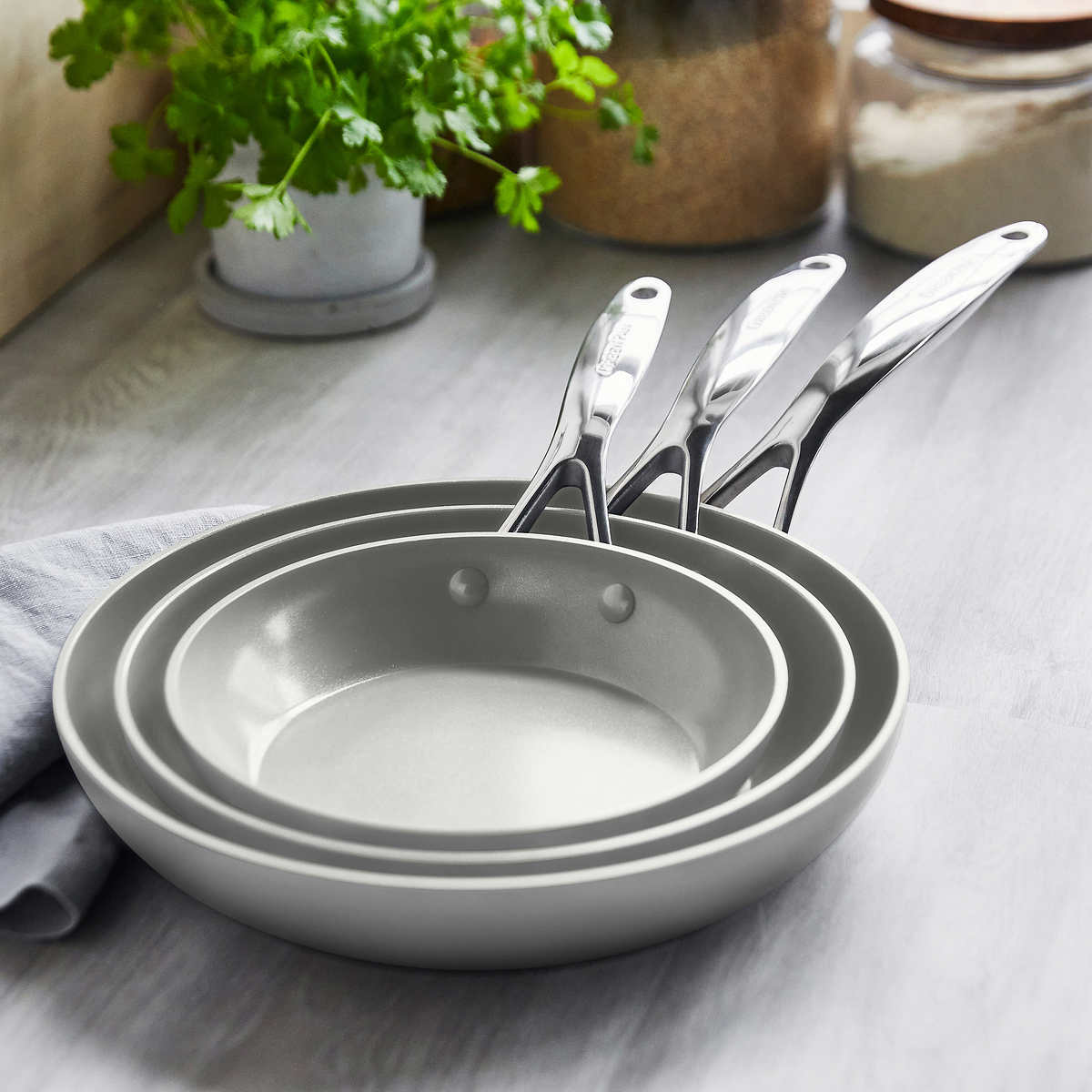 Any feedback on whether Greenpan frying pans are worth it? : r/Costco