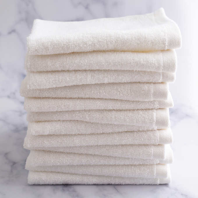 Grandeur Hospitality Bath Towel - Costco Sale!
