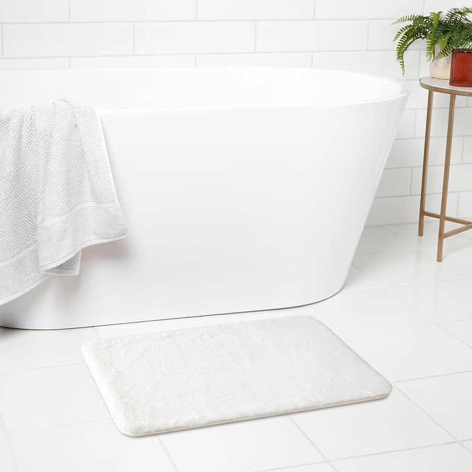 Better Homes & Gardens 2 Piece Faux Fur Bath Rug Set, White, Polyester 