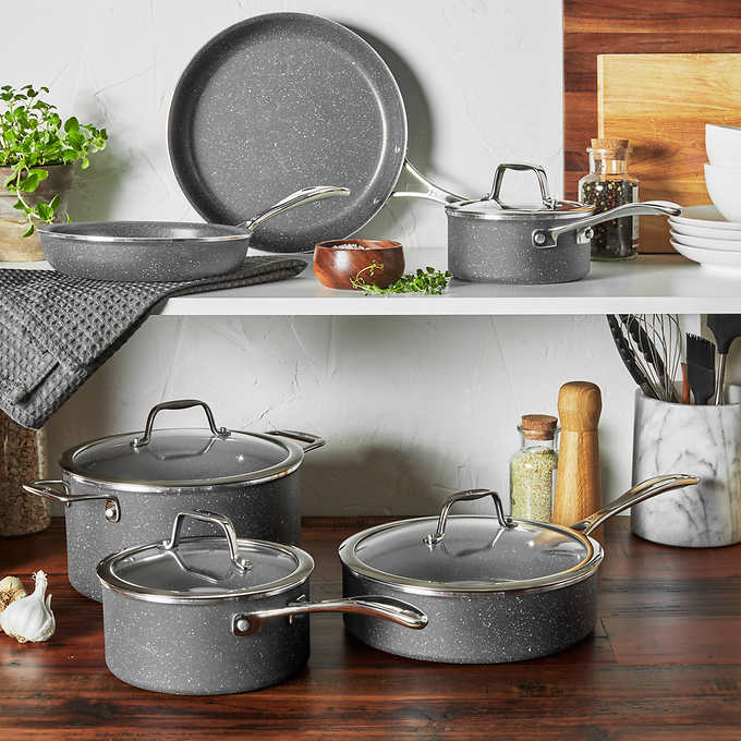 Cooking pots, pot sets, frying pans in high quality