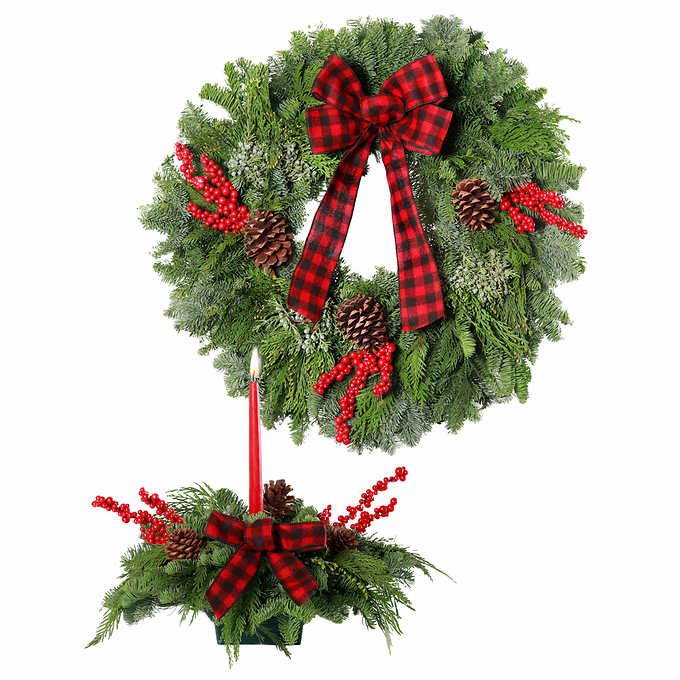Indoor/Outdoor Blue Ridge Wreath with Battery-Operated Dual-Function  Lights, 24 dia.