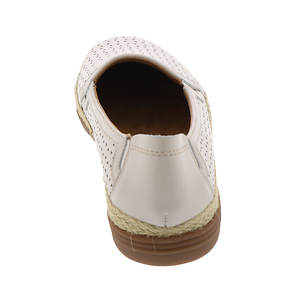 Clarks Elaina Ruby (Women's) | FREE Shipping at ShoeMall.com