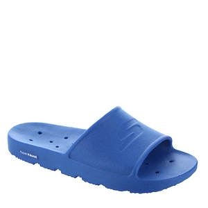 Skechers store shower shoes