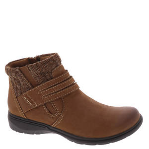 Ladies hotsell clark boots