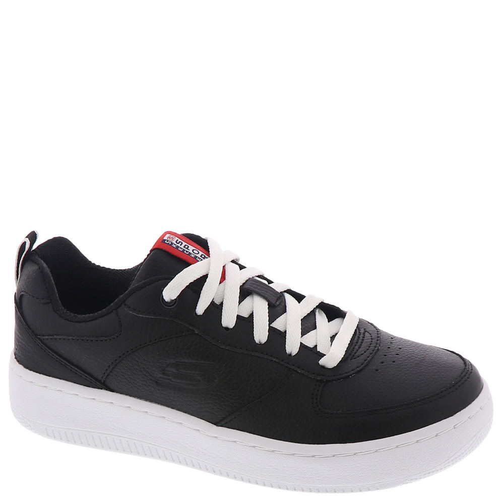 Skechers Court Classics Court | FREE Shipping at ShoeMall.com