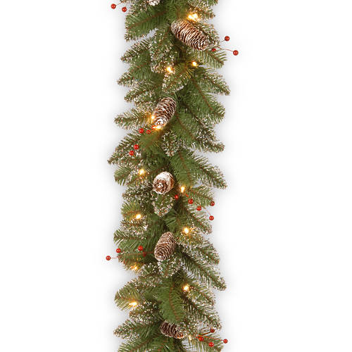 9' Spruce Garland with Clear Lights