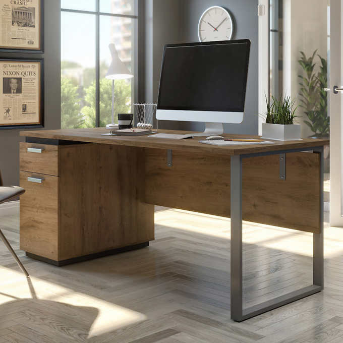 Featured image of post Executive Office Desk Canada : Executive office desk, law office desk, library desk, vintage office furniture, home office furniture, wood office desk, wood furniture.