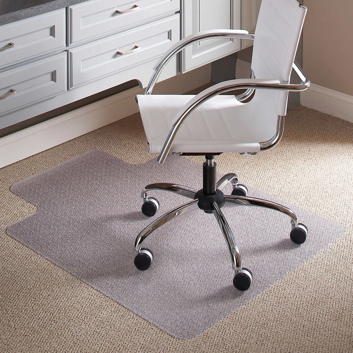 Heavy Duty Carpet Chair Mat Thick and Sturdy Transparent Chair mat for Low Pile Carpets Size 36 X 48 with Lip